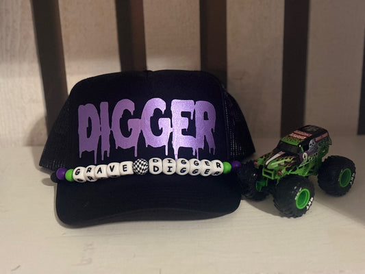 "DIGGER" with Hat Chain